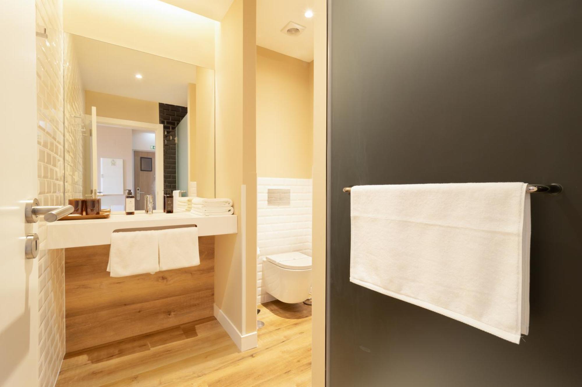 Conde13 Aparthotel ลิสบอน ภายนอก รูปภาพ